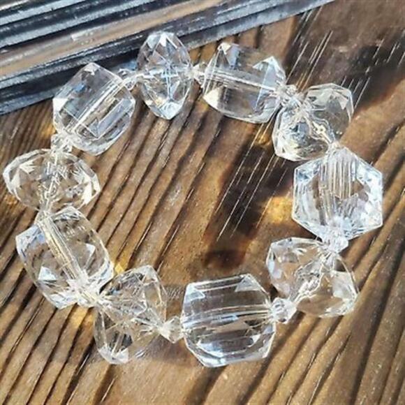 Clear Faceted Lucite Beads Chunky Handcrafted Stretch Bracelet - Picture 1 of 4